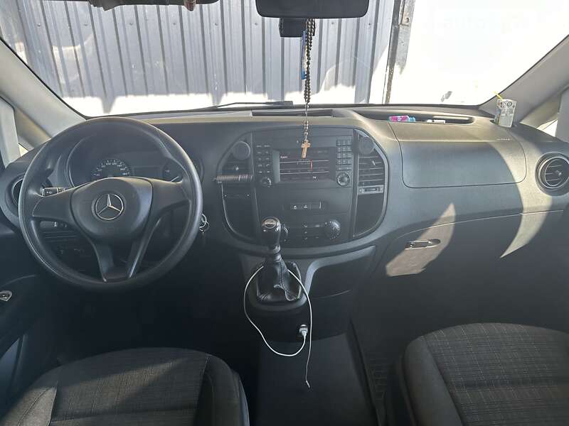 Минивэн Mercedes-Benz Vito 2016 в Шептицькому фото 12 Минивэн Mercedes-Benz Vito 2016 в Шептицькому