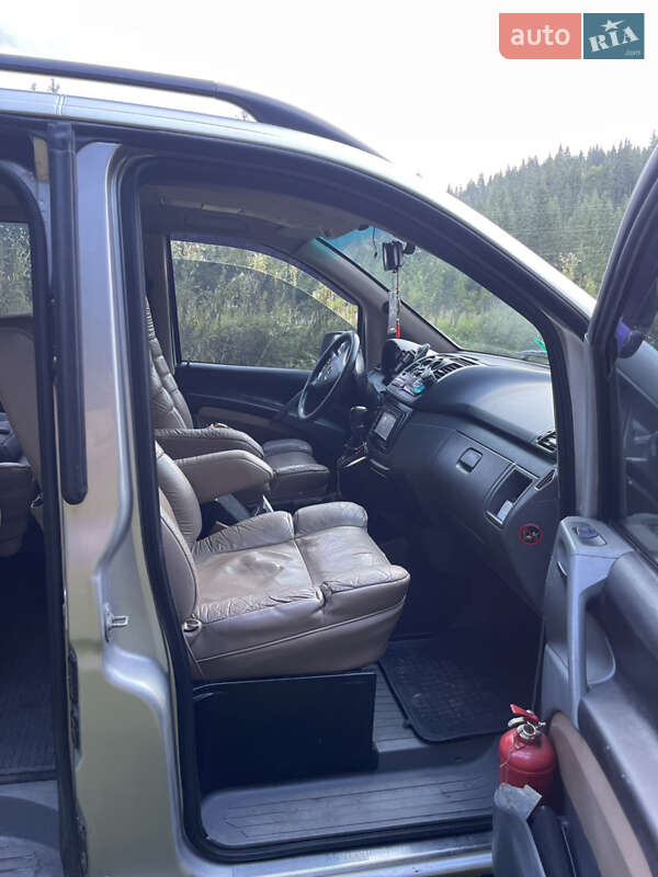 Мінівен Mercedes-Benz Vito 2004 в Шептицькому