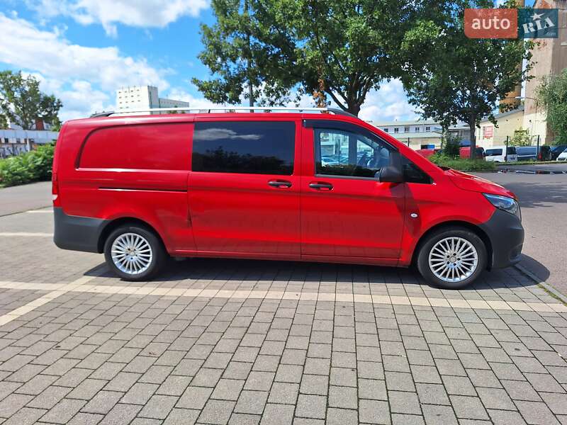 Минивэн Mercedes-Benz Vito 2016 в Снятине