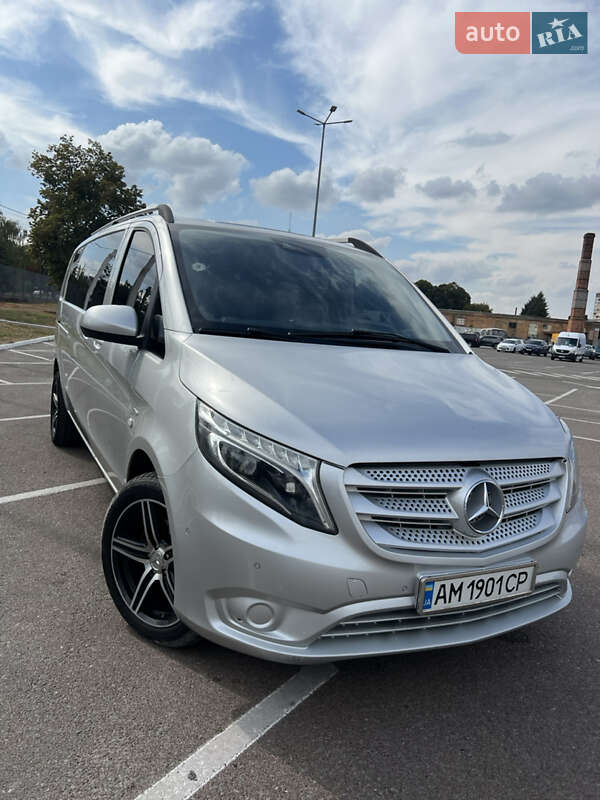 Mercedes-Benz Vito 2015