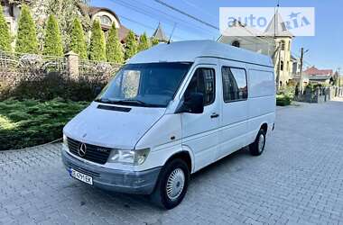 Грузовой фургон Mercedes-Benz Vito 1999 в Черновцах