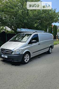 Грузовой фургон Mercedes-Benz Vito 2011 в Ужгороде