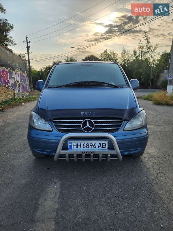 Mercedes-Benz Vito 2005