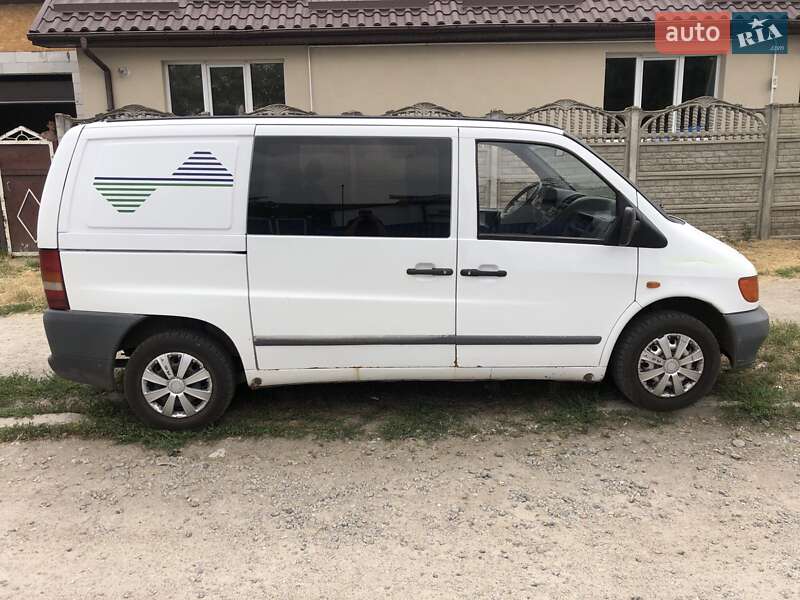 Мінівен Mercedes-Benz Vito 1999 в Кропивницькому