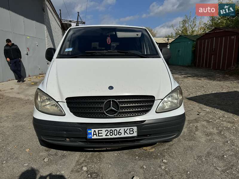 Mercedes-Benz Vito 2005