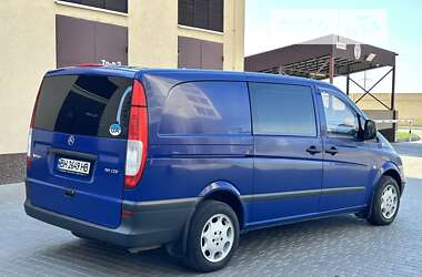 Грузовой фургон Mercedes-Benz Vito 2006 в Умани