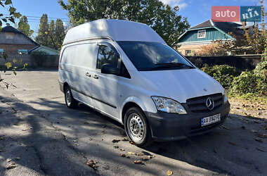 Грузовой фургон Mercedes-Benz Vito 2011 в Киеве