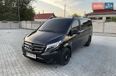 Минивэн Mercedes-Benz Vito 2017 в Запорожье