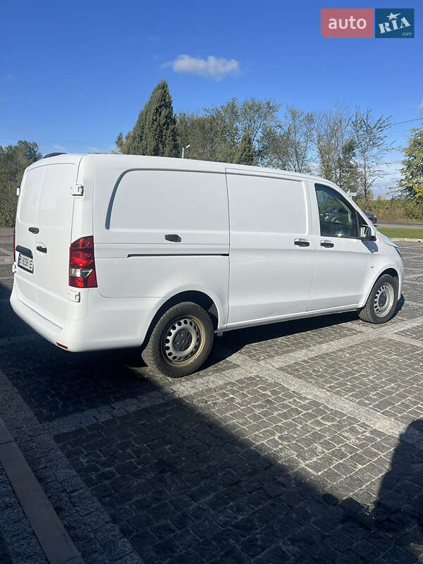 Грузовой фургон Mercedes-Benz Vito 2022 в Пирятине