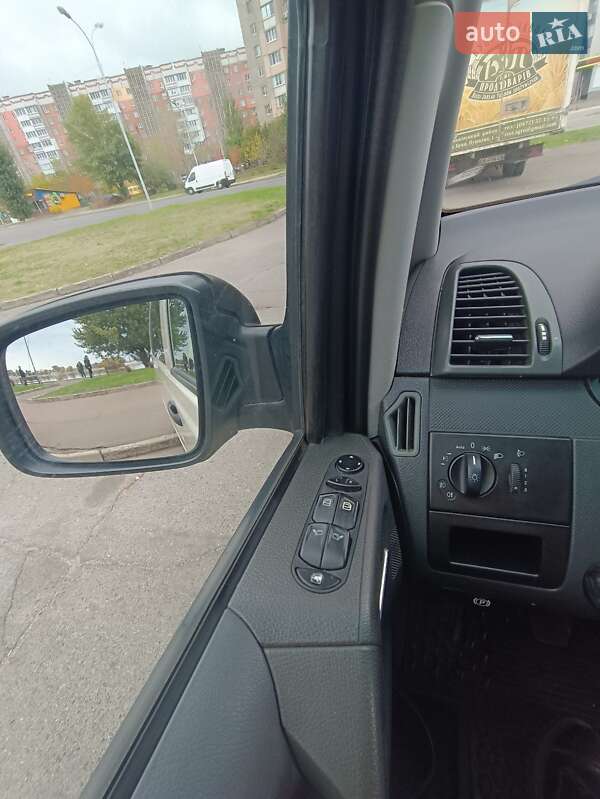 Мінівен Mercedes-Benz Vito 2011 в Черкасах