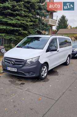 Минивэн Mercedes-Benz Vito 2015 в Черновцах