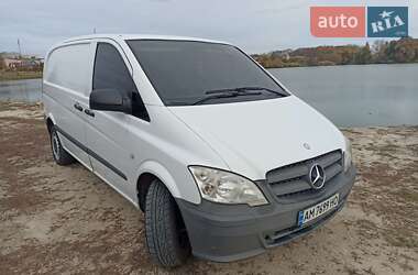 Вантажний фургон Mercedes-Benz Vito 2012 в Житомирі