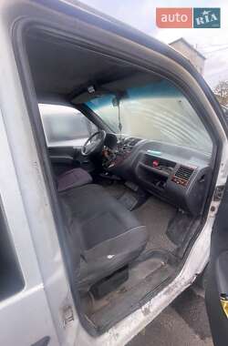 Минивэн Mercedes-Benz Vito 2000 в 