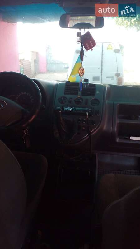 Минивэн Mercedes-Benz Vito 2001 в Николаеве