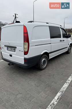 Грузовой фургон Mercedes-Benz Vito 2009 в 