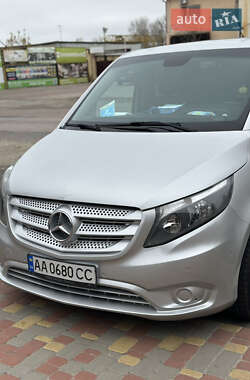 Минивэн Mercedes-Benz Vito 2016 в 