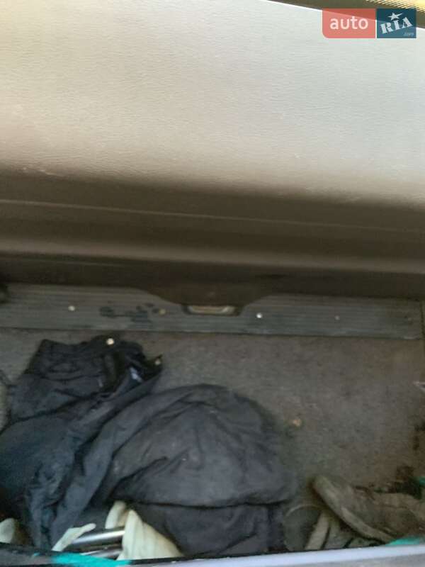 Мінівен Mercedes-Benz Vito 1997 в Бучі