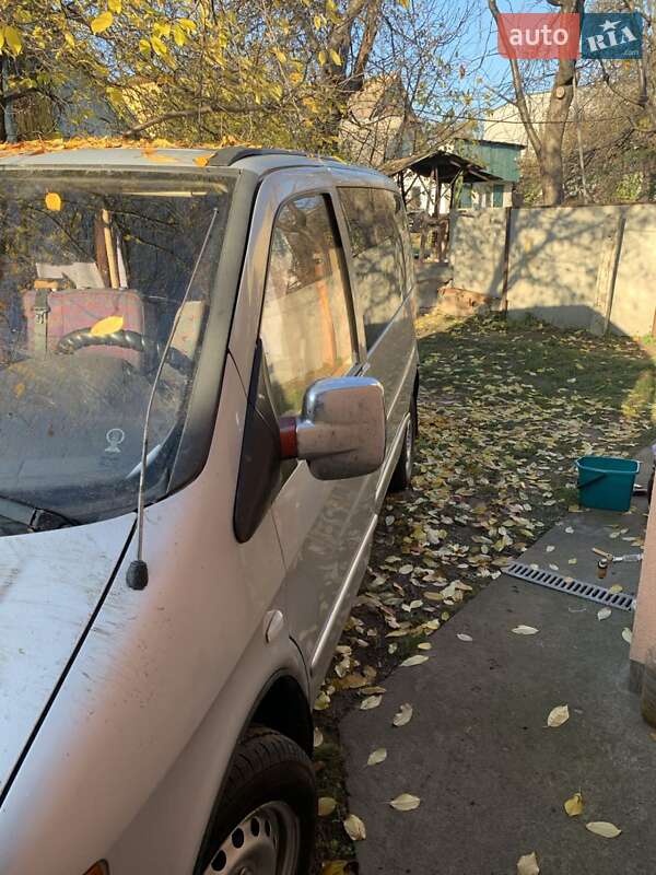 Мінівен Mercedes-Benz Vito 1997 в Бучі