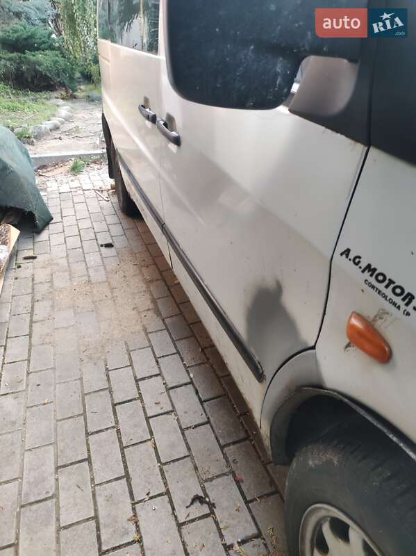 Мінівен Mercedes-Benz Vito 1998 в Одесі