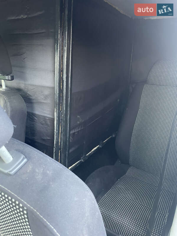Катафалк Mercedes-Benz Vito 2005 в Виннице