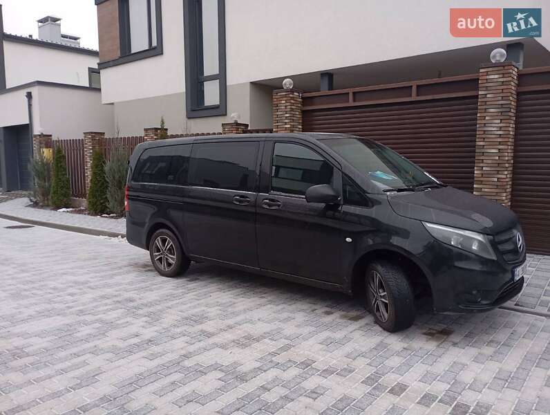 Минивэн Mercedes-Benz Vito 2015 в Киеве