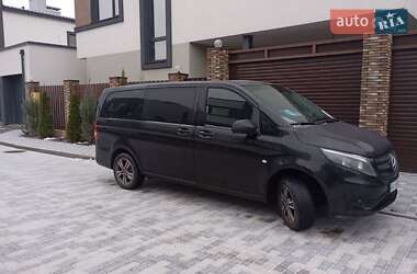 Минивэн Mercedes-Benz Vito 2015 в Киеве