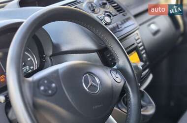 Грузовой фургон Mercedes-Benz Vito 2011 в 