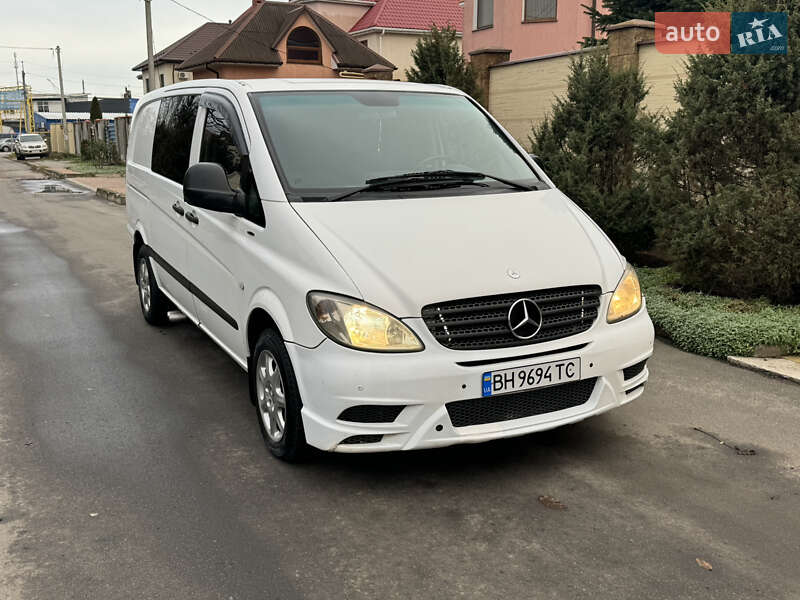 Мінівен Mercedes-Benz Vito 2004 в Одесі