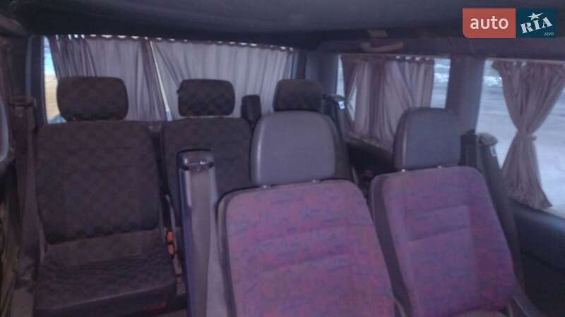 Інші вантажівки Mercedes-Benz Vito 2001 в Чернівцях