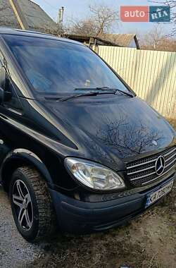 Грузопассажирский фургон Mercedes-Benz Vito 2006 в Киеве