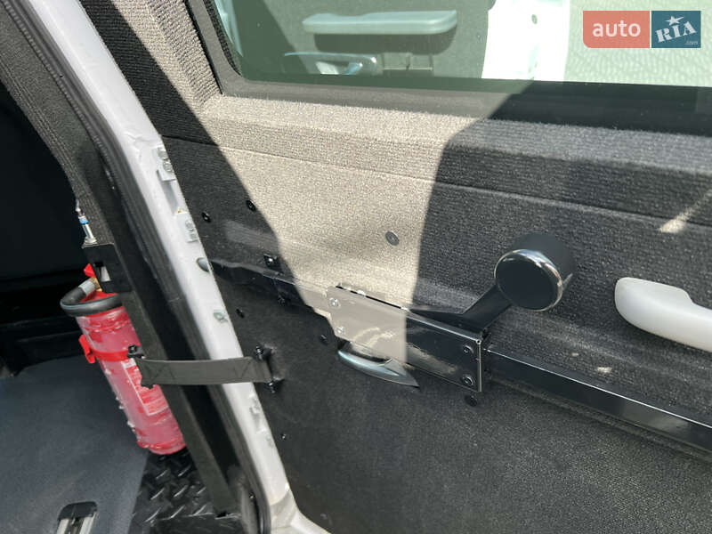 Бронированный автомобиль Mercedes-Benz Vito 2019 в Львове