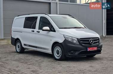 Мінівен Mercedes-Benz Vito 2016 в Житомирі