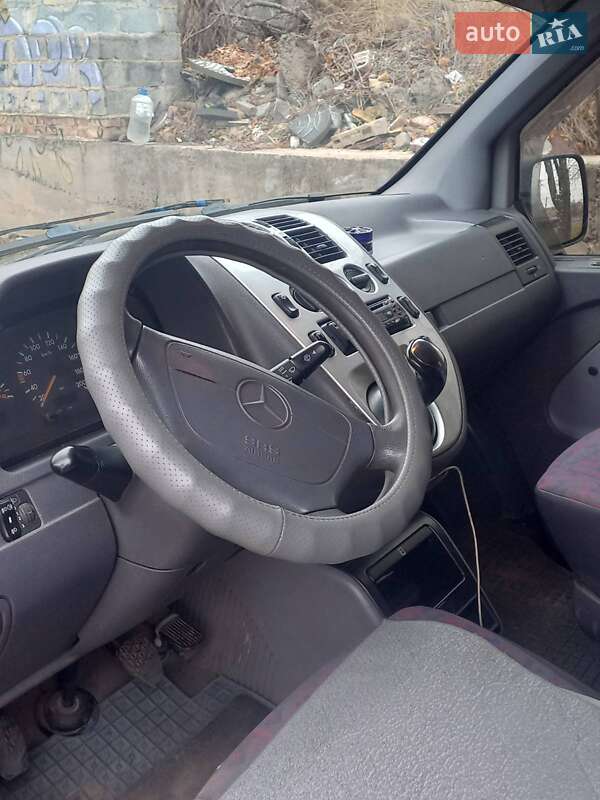 Минивэн Mercedes-Benz Vito 1996 в Кривом Роге