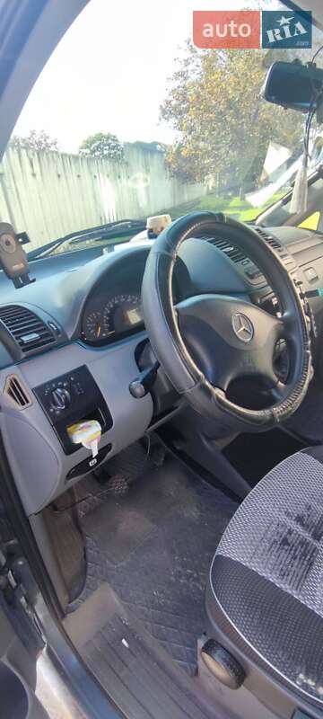 Минивэн Mercedes-Benz Vito 2005 в Иршаве