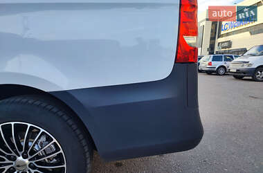 Минивэн Mercedes-Benz Vito 2015 в 