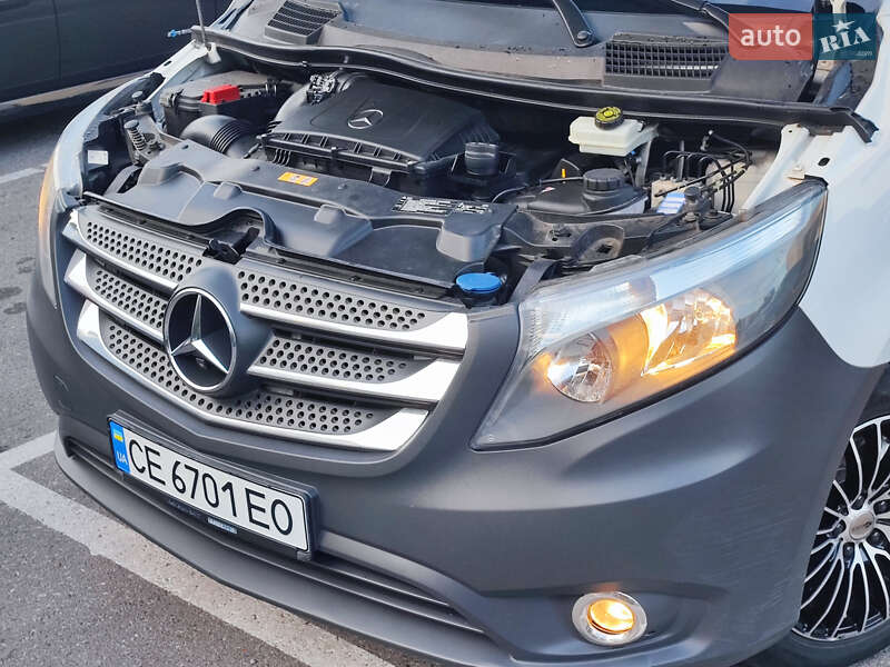 Минивэн Mercedes-Benz Vito 2015 в Черновцах