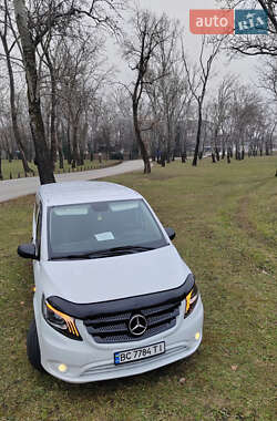Минивэн Mercedes-Benz Vito 2020 в 