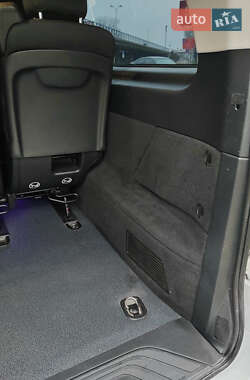Минивэн Mercedes-Benz Vito 2020 в 