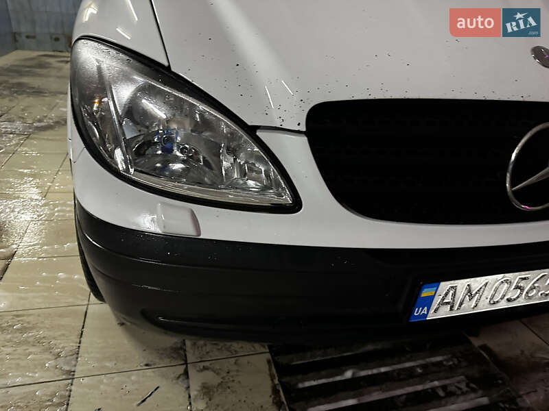 Грузовой фургон Mercedes-Benz Vito 2006 в Попельне