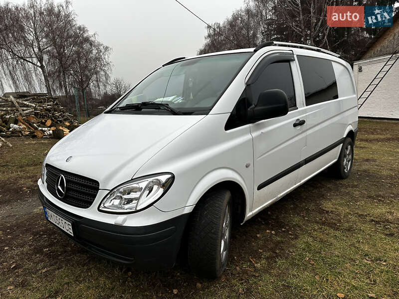 Грузовой фургон Mercedes-Benz Vito 2006 в Попельне