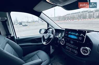 Минивэн Mercedes-Benz Vito 2020 в 