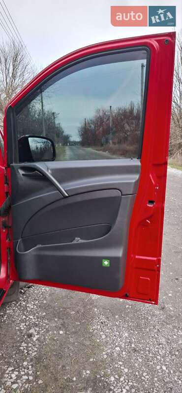 Минивэн Mercedes-Benz Vito 2013 в Павлограде