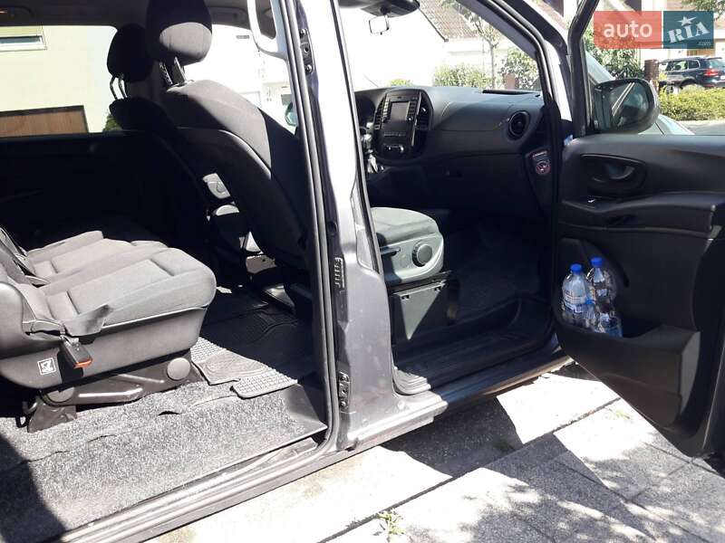 Минивэн Mercedes-Benz Vito 2015 в Киеве