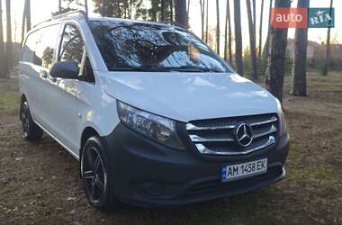 Вантажний фургон Mercedes-Benz Vito 2016 в Олевську