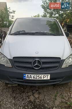 Вантажний фургон Mercedes-Benz Vito 2011 в Києві