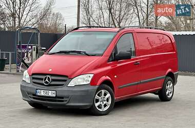 Вантажний фургон Mercedes-Benz Vito 2012 в Дніпрі