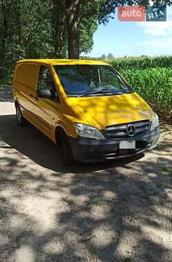 Вантажопасажирський фургон Mercedes-Benz Vito 2011 в Києві