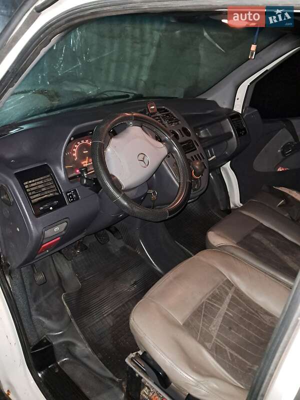 Минивэн Mercedes-Benz Vito 2002 в Китайгороде