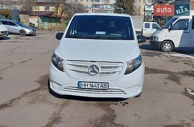 Минивэн Mercedes-Benz Vito 2019 в 