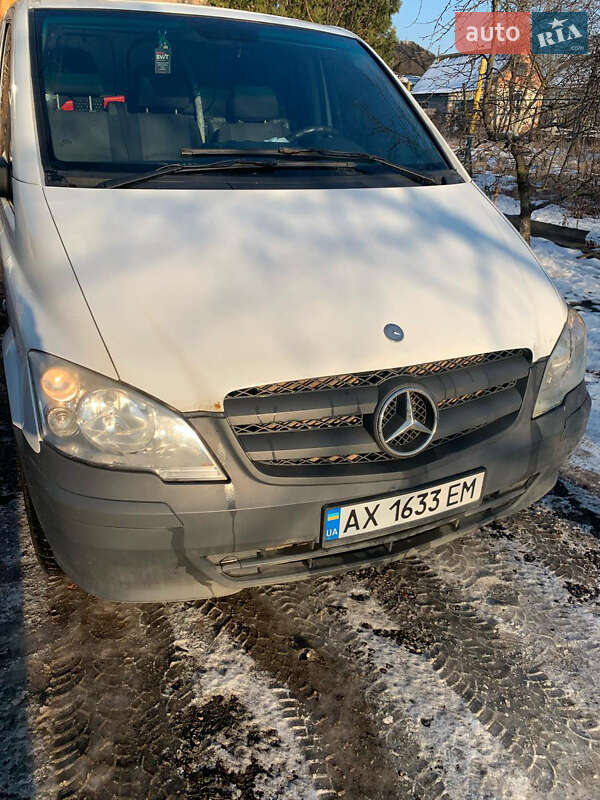 Mercedes-Benz Vito 2012